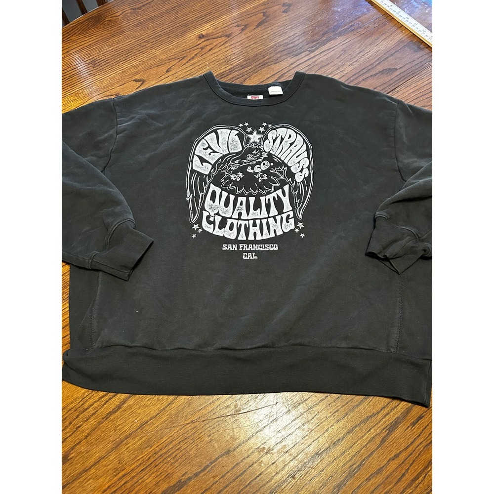 Levis Strauss Quality Clothing Graphic Sweatshirt Faded Black Crewneck Large